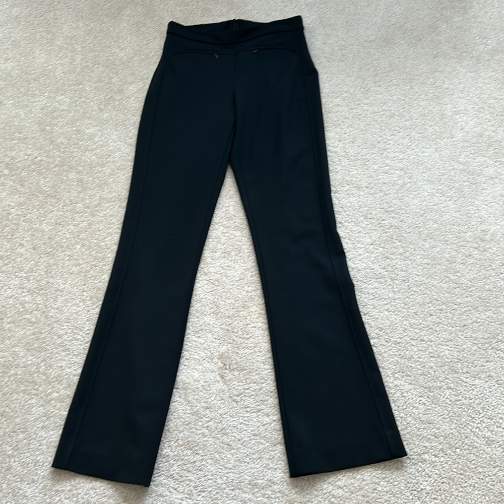 Claude Montana amazing fitting pants. Back hid zip, tailoring is the top
